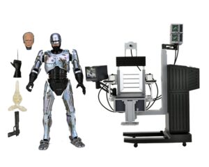 RoboCop Figura Ultimate Battle Damaged RoboCop with Chair